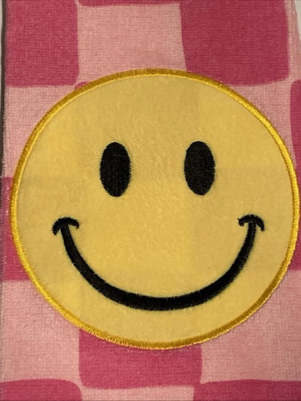LOT of 2 Kitchen Dish or Bathroom Hand Towels Bath Set Pink Smiley Face PomPoms